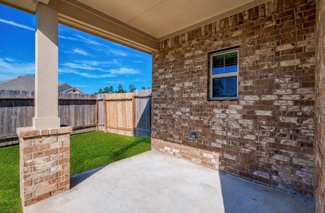 30191 Kingston Heath Drive, Cleveland, TX 77327