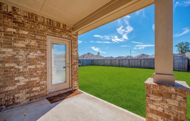 30191 Kingston Heath Drive, Cleveland, TX 77327