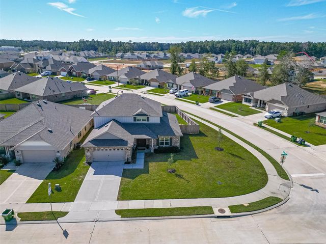 30191 Kingston Heath Drive, Cleveland, TX 77327