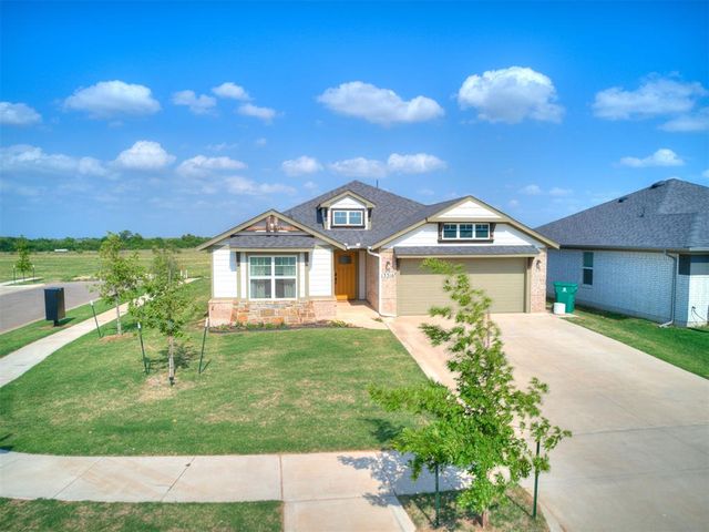 13316 Mesquite Trail, Yukon, OK 73099