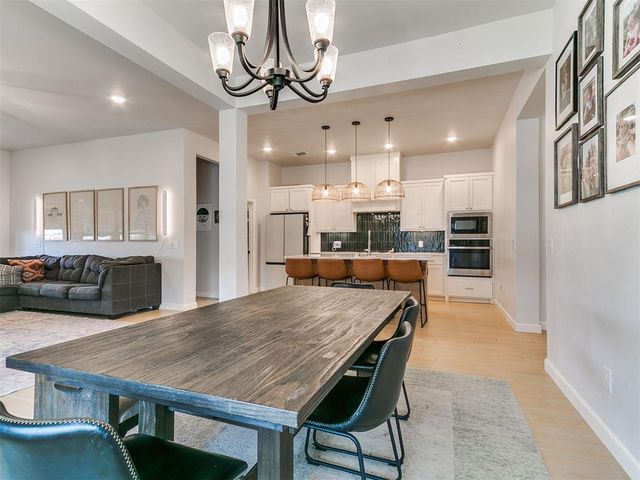 13316 Mesquite Trail, Yukon, OK 73099