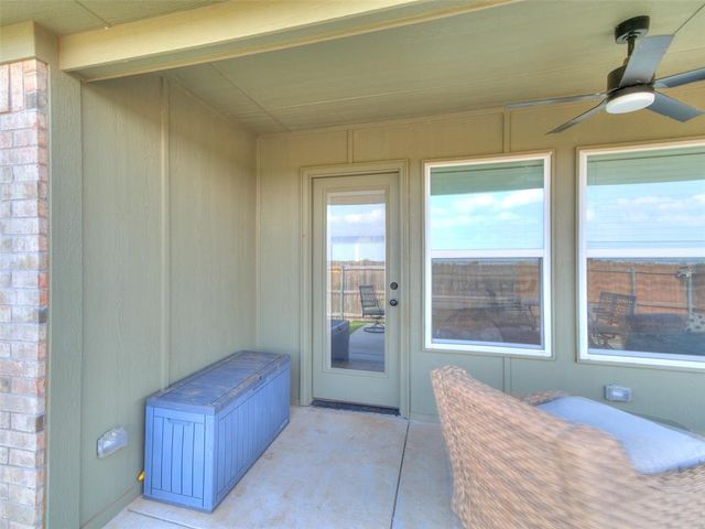 13316 Mesquite Trail, Yukon, OK 73099