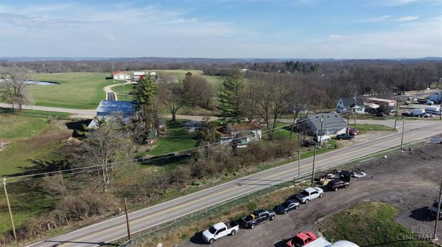 9017 West Road, Cleves, OH 45002