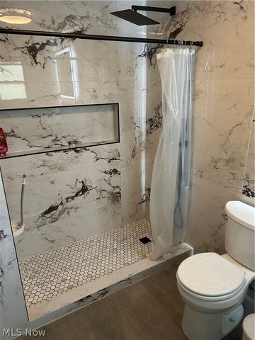 17228 Egbert Road, Walton Hills, OH 44146