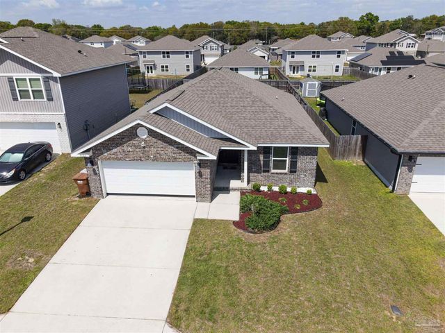 5626 Tristan Ct, Milton, FL 32583