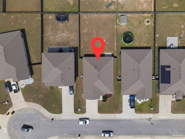 5626 Tristan Ct, Milton, FL 32583