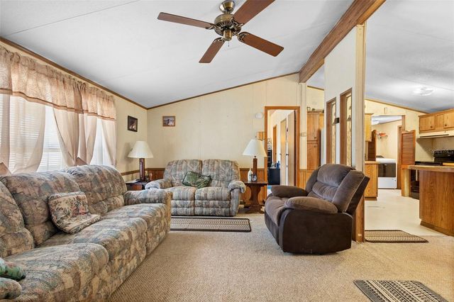 9102 CR 747, Webster, FL 33597