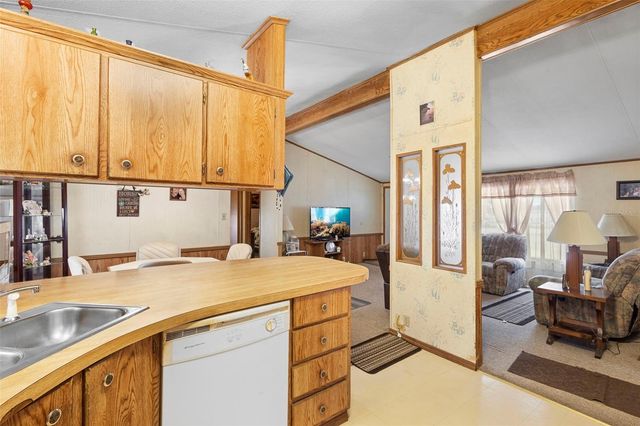 9102 CR 747, Webster, FL 33597