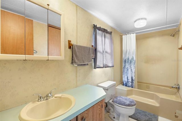 9102 CR 747, Webster, FL 33597