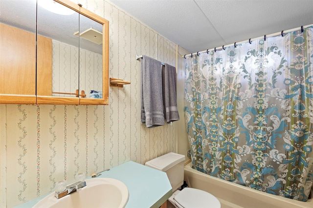 9102 CR 747, Webster, FL 33597