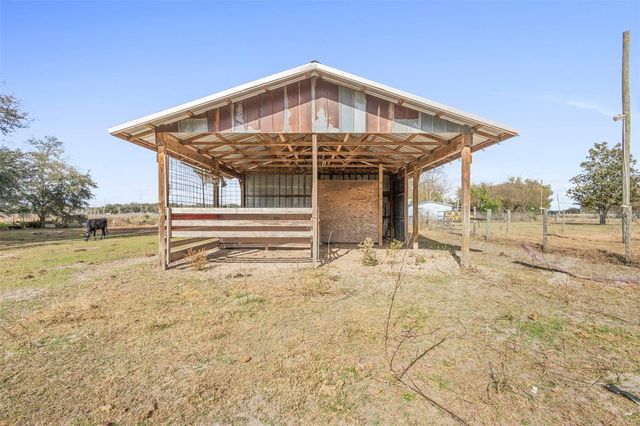 9102 CR 747, Webster, FL 33597