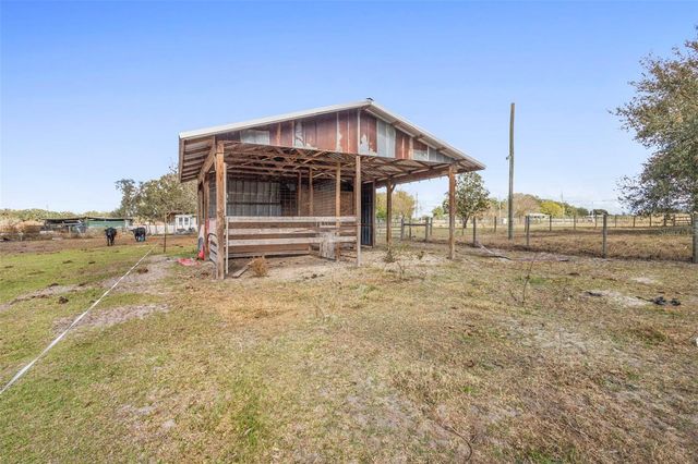 9102 CR 747, Webster, FL 33597