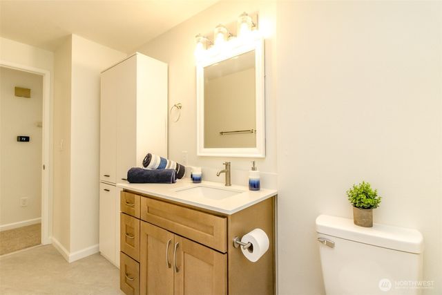 12416 SE 201st Place, Kent, WA 98031