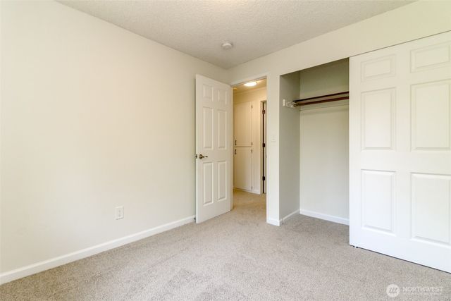 12416 SE 201st Place, Kent, WA 98031