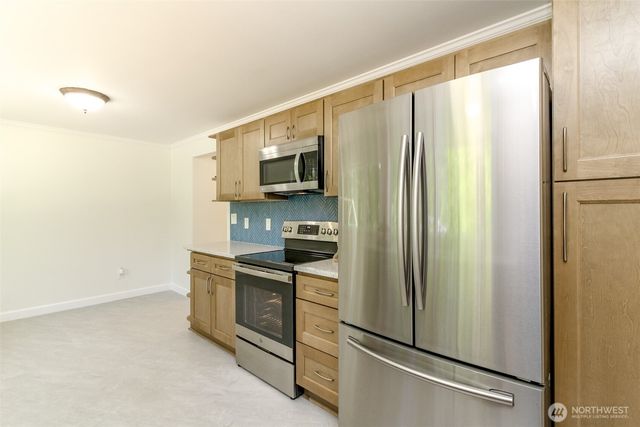 12416 SE 201st Place, Kent, WA 98031