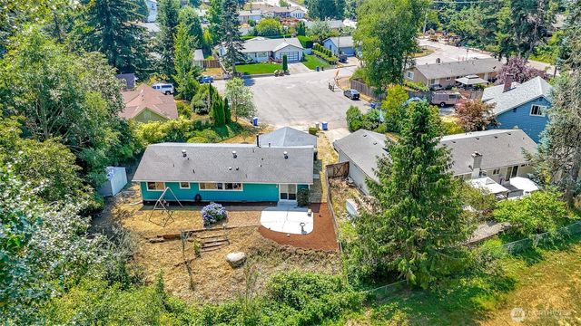 12416 SE 201st Place, Kent, WA 98031