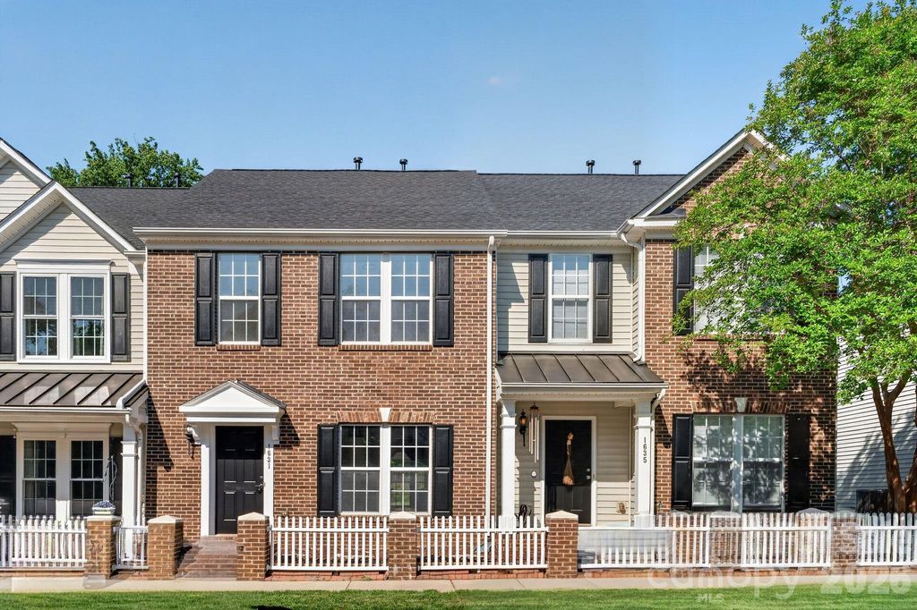 1631 Chamberside Drive, Rock Hill, SC 29730