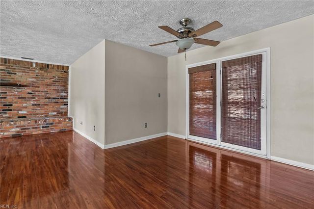 133 Chinook ST, Virginia Beach, VA 23462