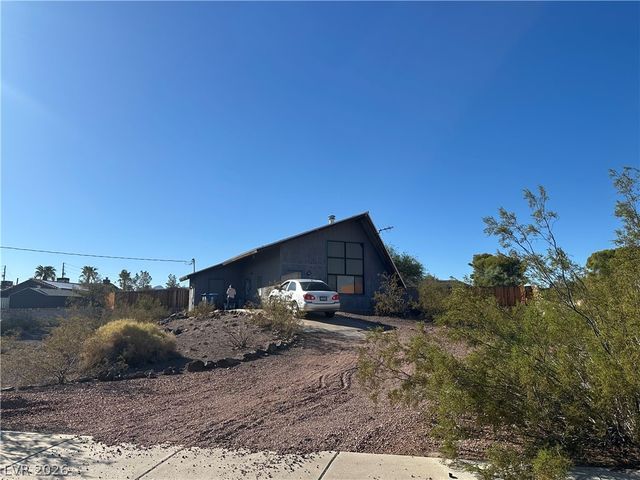 141 West Country Club Drive, Henderson, NV 89015