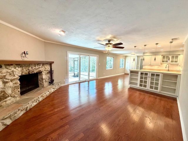 3001 NW 38TH STREET, Gainesville, FL 32606