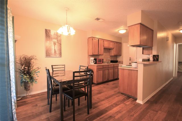 4909 Jamesway Road 203 D, Fort Worth, TX 76135