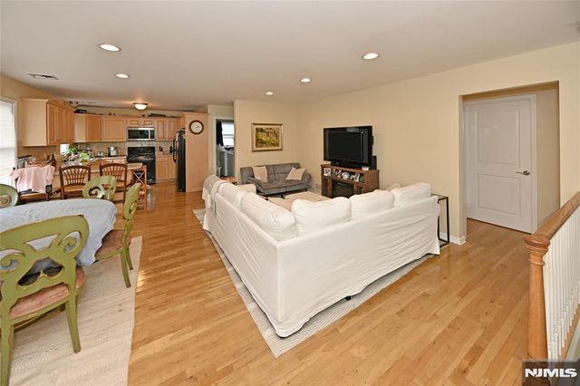 253 Madison Avenue, Wyckoff, NJ 07481