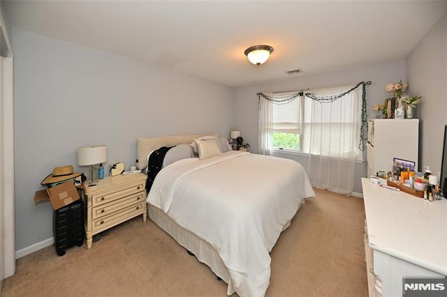253 Madison Avenue, Wyckoff, NJ 07481