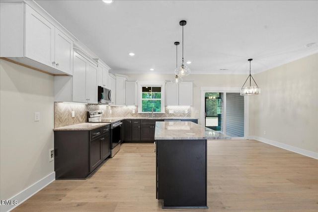 81 Birchtop Circle, Zebulon, NC 27597
