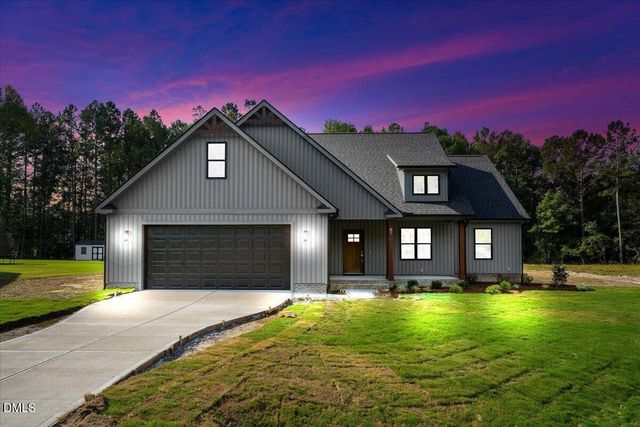 81 Birchtop Circle, Zebulon, NC 27597