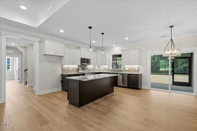 81 Birchtop Circle, Zebulon, NC 27597