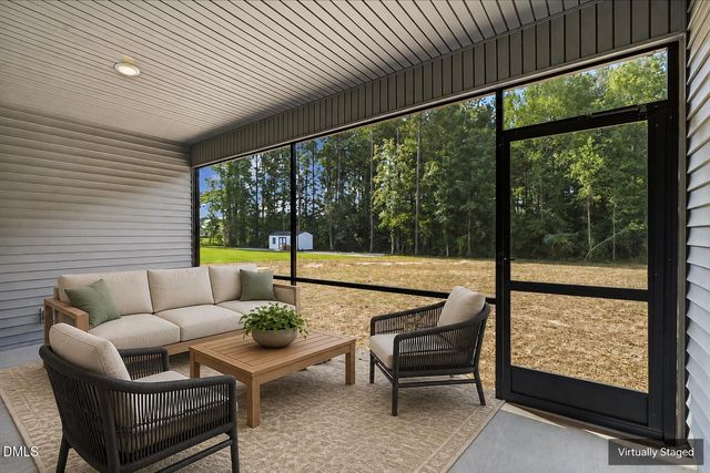 81 Birchtop Circle, Zebulon, NC 27597