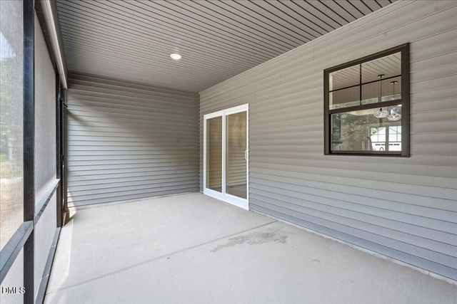 81 Birchtop Circle, Zebulon, NC 27597