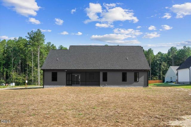 81 Birchtop Circle, Zebulon, NC 27597
