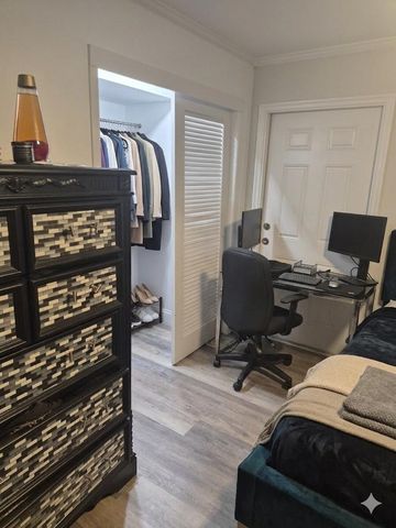 908 S K Street, Lake Worth Beach, FL 33460