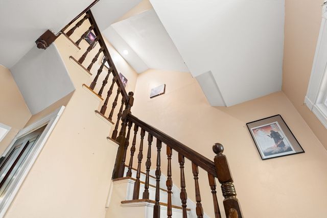 12 Pomeroy St, Boston, MA 02134