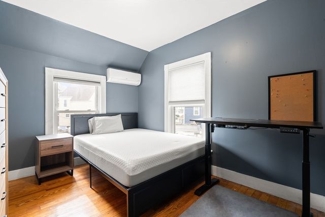 12 Pomeroy St, Boston, MA 02134