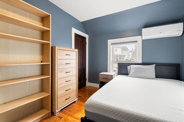 12 Pomeroy St, Boston, MA 02134