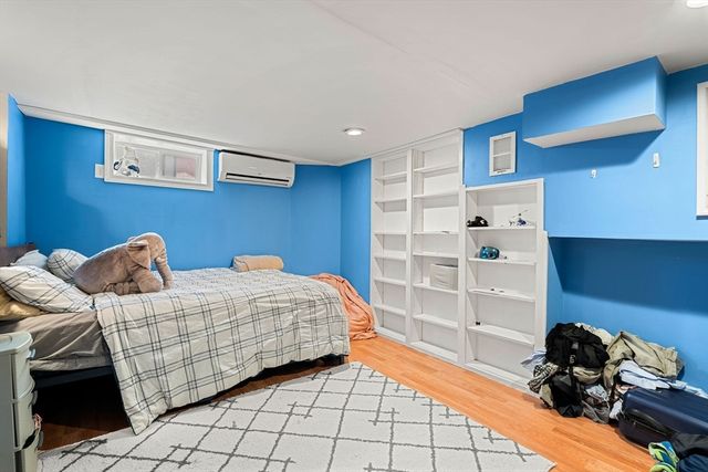 12 Pomeroy St, Boston, MA 02134