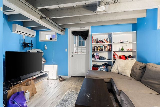 12 Pomeroy St, Boston, MA 02134