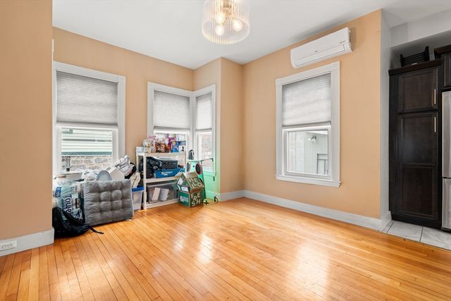 12 Pomeroy St, Boston, MA 02134