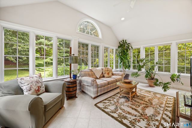885 South Brooksvale Road, Cheshire, CT 06410