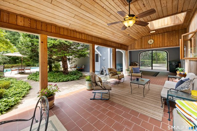 885 South Brooksvale Road, Cheshire, CT 06410