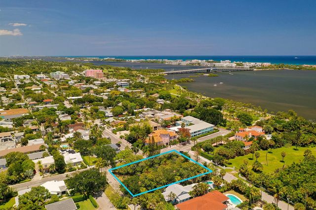 502 S Palmway, Lake Worth Beach, FL 33460