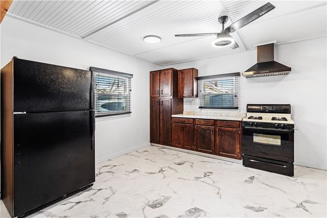 207 Arizona Ave, Neville Twp, PA 15225