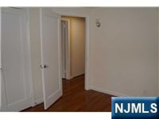 62 Reid Avenue, Bergenfield, NJ 07621