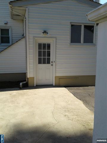 62 Reid Avenue, Bergenfield, NJ 07621