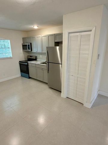 2851 NW 11TH Place 1-3, Fort Lauderdale, FL 33311