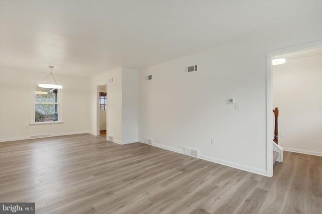 6157 BURNING TREE LN, Fayetteville, PA 17222