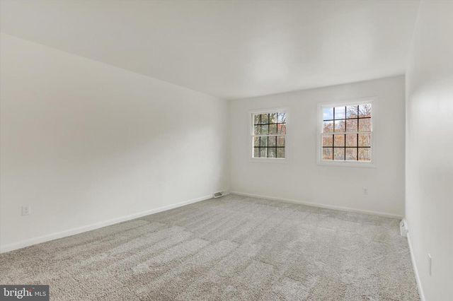 6157 BURNING TREE LN, Fayetteville, PA 17222