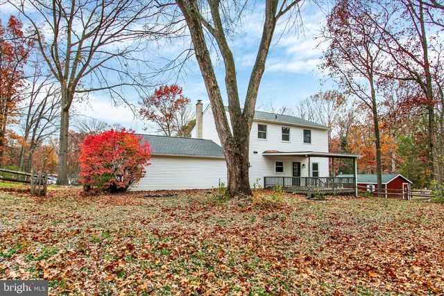 6157 BURNING TREE LN, Fayetteville, PA 17222